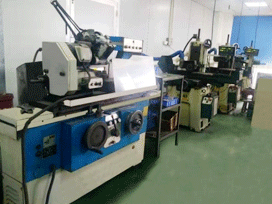 內(nèi)外圓磨車(chē)間一角