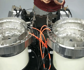 半自動(dòng)鋁合金散熱器PIN裝配機(jī)